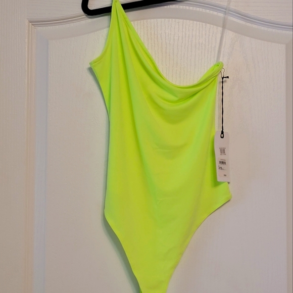 2/$30NWT LEITH ONE SHOULDER NEON BODYSUIT - Picture 1 of 6